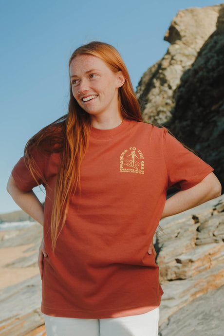 Surfer Girl T-Shirt | Heritage Brown